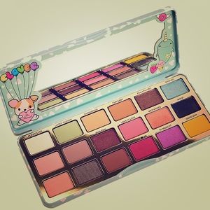 TOO FACED CLOVER PALETTE